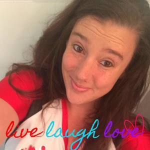 Meet your Posher, Michaela